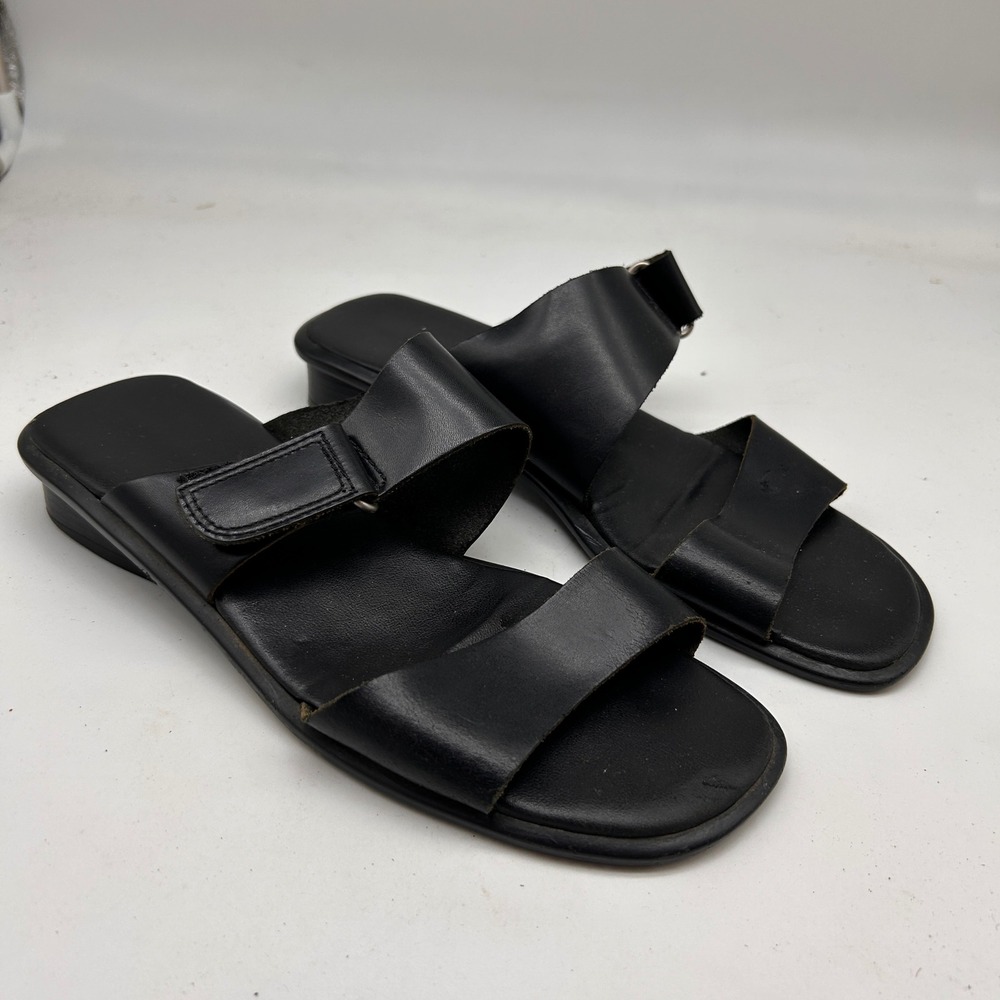 Montego Bay Club Womens Black Leather Slide Sandals Square Toe Low Heel Size 8 - Picture 2 of 7